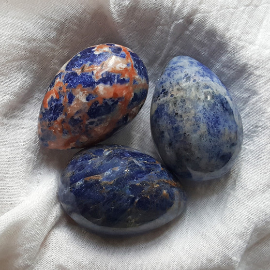 Kamenné vajíčko s otvorom Yoni Spirit sodalit (YOS17)
